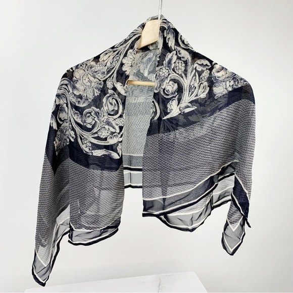 Margaret Moran Silk Mid-Century Silky Floral Printed Navy White Scarf - Picture 1 of 6